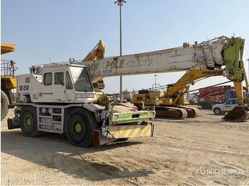 Grue automotrice lente KATO