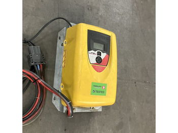 Système électrique pour Matériel de manutention Hawker 24V/80A Life Tech: photos 2