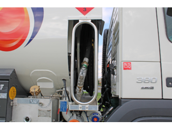 Camion citerne VOLVO FM: photos 3
