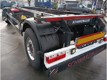 Remorque porte-conteneur/ Caisse mobile SCHWARZMÜLLER
