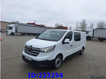 Utilitaire double cabine RENAULT Trafic