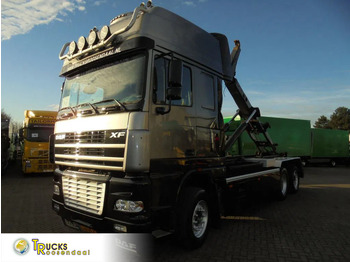Camion ampliroll DAF XF 105 480