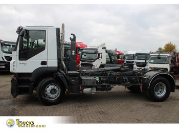Camion ampliroll IVECO Stralis