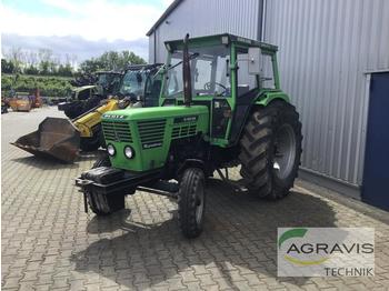 Tracteur agricole Deutz-Fahr D 6806: photos 1