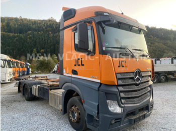 Camion porte-conteneur/ Caisse mobile MERCEDES-BENZ