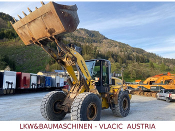 Chargeuse sur pneus NEW HOLLAND W190B