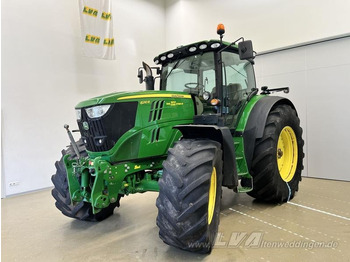 Tracteur agricole JOHN DEERE 6210R