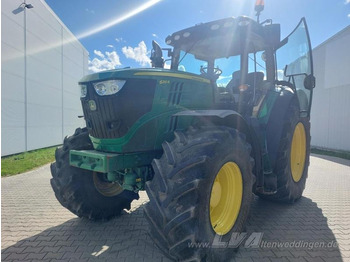 Tracteur agricole JOHN DEERE 6210R