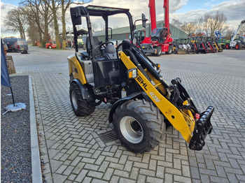 Valet de ferme GEHL AL330 loader: photos 5