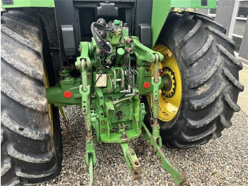 Tracteur agricole John Deere 6800 Med frontlift.: photos 5