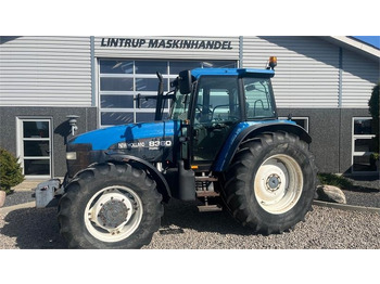 Tracteur agricole NEW HOLLAND 8360