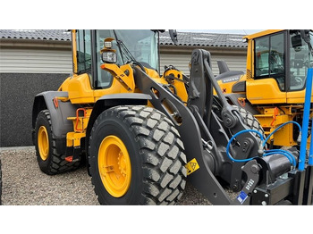Chargeuse sur pneus VOLVO L90H