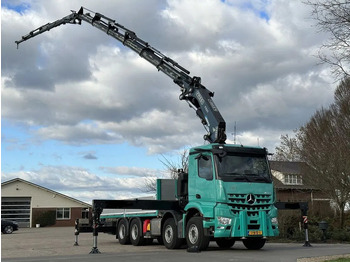 Camion grue MERCEDES-BENZ Arocs