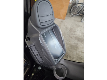 Cabine pour Engins de chantier neuf Hitachi ZX-5 ZX-6 - YA60044288: photos 4