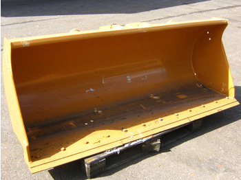 Godet pour chargeur neuf New Holland 2405419: photos 2 Godet pour chargeur neuf New Holland 2405419: photos 2