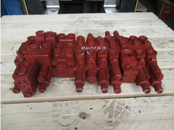 Valve hydraulique NEW HOLLAND