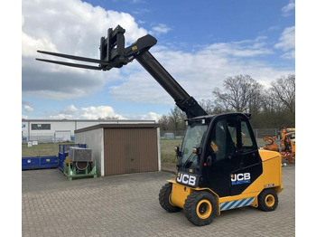 Chariot télescopique JCB