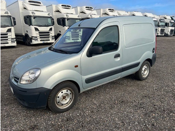 Voiture NISSAN