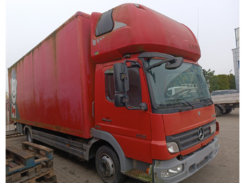 Camion fourgon MERCEDES-BENZ ATEGO II 818: photos 2