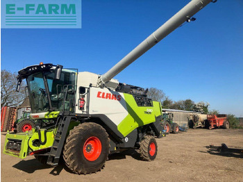Moissonneuse-batteuse CLAAS
