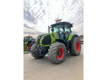 Tracteur agricole CLAAS Axion 850