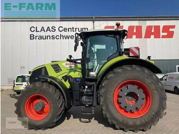 Tracteur agricole CLAAS Axion 870