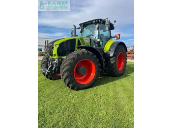 Tracteur agricole CLAAS Axion 960