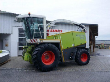 Ensileuse CLAAS Jaguar 870