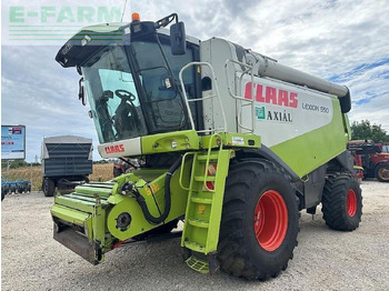 Moissonneuse-batteuse CLAAS Lexion