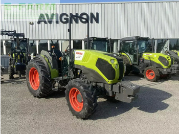 Tracteur agricole CLAAS Nexos