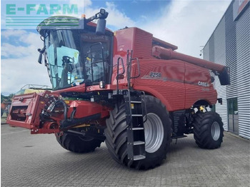 Moissonneuse-batteuse Case-IH 8250 kampagnepris axial-flow 8250 med 35 fod varioskærebord: photos 4