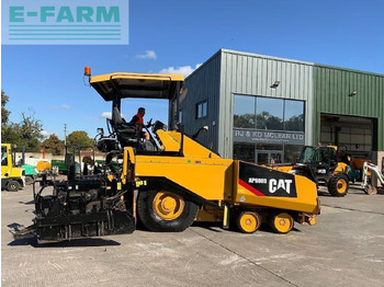 Tracteur agricole CATERPILLAR
