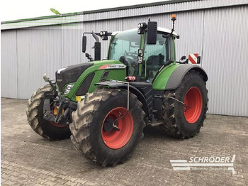 Tracteur agricole FENDT 724 Vario