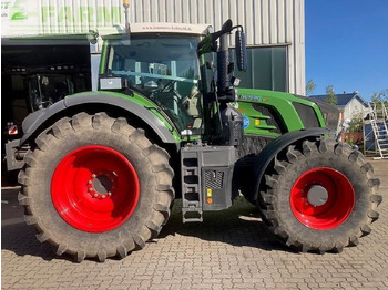 Tracteur agricole FENDT 826 Vario