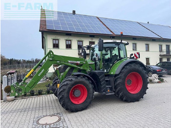Tracteur agricole FENDT 718 Vario