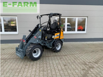 Chargeuse sur pneus GIANT