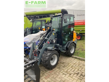 Chargeuse sur pneus GIANT