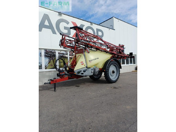 Pulvérisateur traîné HARDI