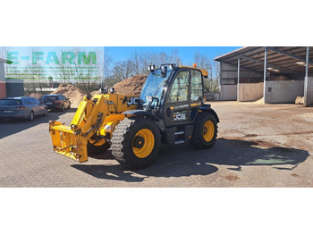 Chariot télescopique JCB