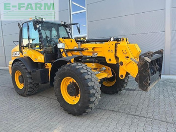 Chariot télescopique JCB