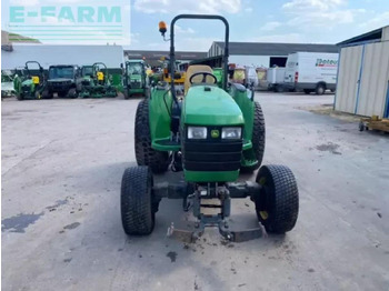Tracteur agricole John Deere 4710: photos 2