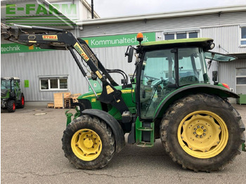 Tracteur agricole JOHN DEERE 5820