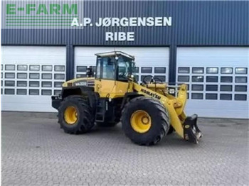 Mini pelle KOMATSU WA320-5