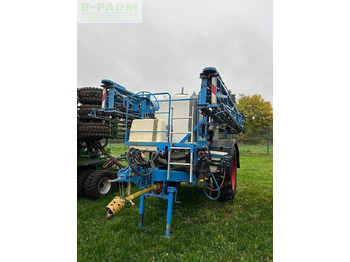 Pulvérisateur traîné LEMKEN