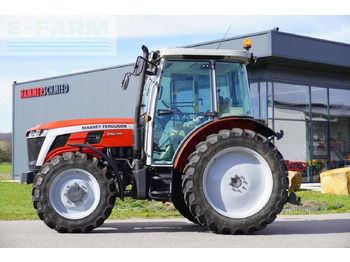 Tracteur agricole MASSEY FERGUSON 100 series