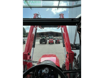 Tracteur agricole Massey Ferguson 5711m: photos 5