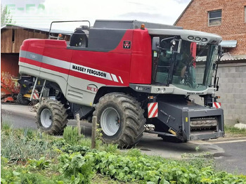 Moissonneuse-batteuse MASSEY FERGUSON