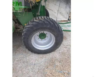 Presse à balles cubiques McHALE