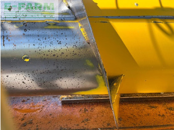 Moissonneuse-batteuse New Holland CX 8.80: photos 4 Moissonneuse-batteuse New Holland CX 8.80: photos 4