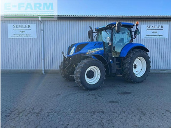 Tracteur agricole NEW HOLLAND T7